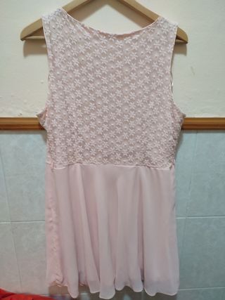 Vestiti vari. 10 € CADUNO