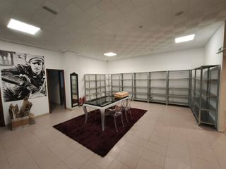 Local comercial en venta en Lalín