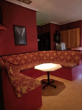 Bar en venta en Argés