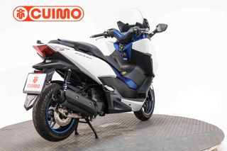 HONDA FORZA 125