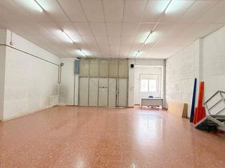 Local comercial en alquiler en Vidreres