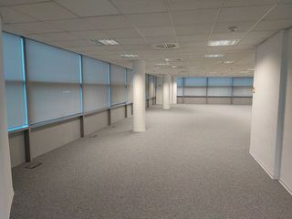 Oficina en alquiler en Port en Badalona