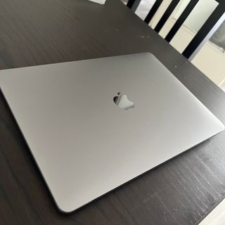 MacBook Pro 13,3” M1 – 16GB RAM – 256GB SSD – Gris
