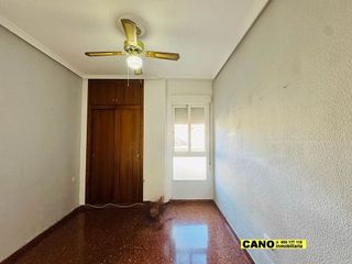 Piso en venta en Nueva Andalucía en Almería