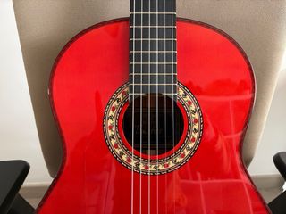 Guitarra Antonio de Toledo Tomatito Roja