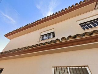 Casa adosada en venta en Santuario - La Laguna en Chipiona