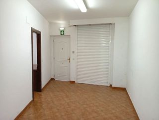 Local comercial en venta en El Llano en Gijón