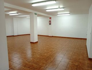 Local comercial en venta en El Llano en Gijón