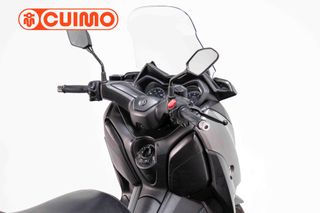 YAMAHA XMAX 300