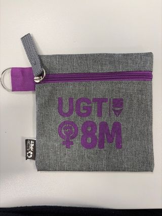 Monedero reciclado UGT 8M