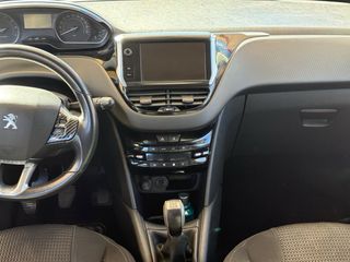 Peugeot 208 2018