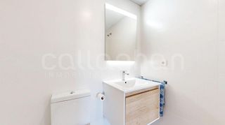 Piso en venta en Ciutat Jardí en Valencia