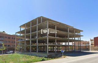 Edificio en venta en Alcarràs