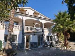 Chalet en venta en Vidreres