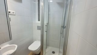 Local comercial en alquiler en Joc de la Bola - Camps d'Esports - Ciutat Jardí - Montcada en Lleida