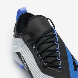 Botas de fútbol traxium edge ag/fg cosmos