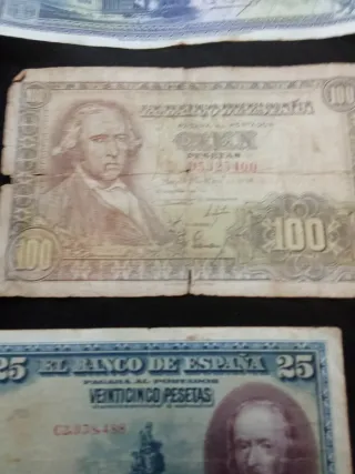 Colección de billetes antiguos españoles