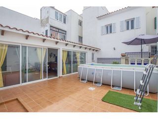 Casa en venta en Castell (Es)