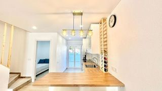 Casa adosada en venta en Playa del Cura en Torrevieja