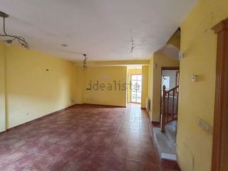 Casa adosada en venta en Azucaica - Santa María de Benquerencia en Toledo
