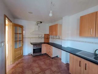 Casa adosada en venta en Azucaica - Santa María de Benquerencia en Toledo