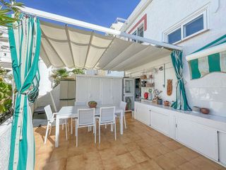 Casa adosada en venta en Playa de Poniente en Benidorm