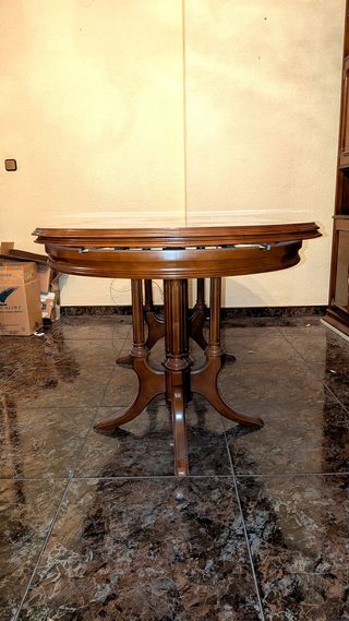 Mesa comedor madera maciza clásica grande