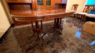 Mesa comedor madera maciza clásica grande