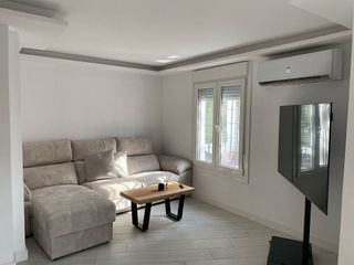 Casa adosada en venta en Playamar en Torremolinos