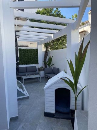 Casa adosada en venta en Playamar en Torremolinos