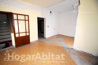 Chalet en venta en Alcora, l´