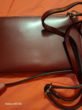 Borsa Carpisa similpelle burgundy con borchie