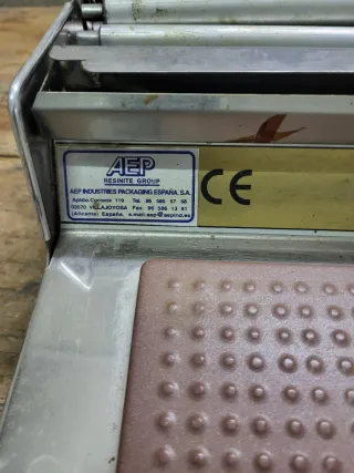 Máquina para envolver.