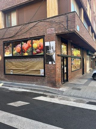Local comercial en alquiler en Centro en Palencia
