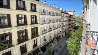 Piso en alquiler en Recoletos en Madrid