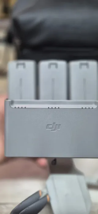 Dron DJI Mini 2 con accesorios