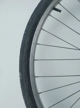 Llantas 28 con neumáticos