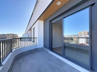 Piso en alquiler en Parque Mediterráneo - Santa Paula en Málaga