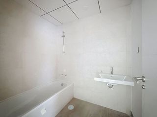 Piso en alquiler en Parque Mediterráneo - Santa Paula en Málaga