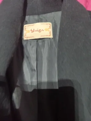 Abrigo de invierno negro