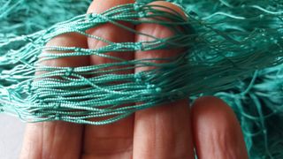 35 mm. Red de protección o para pesca