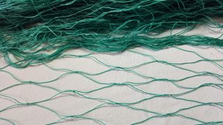 35 mm. Red de protección o para pesca