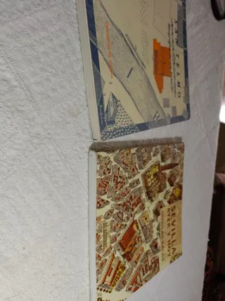 Lote de 2 libros de Sevilla muy buen estado