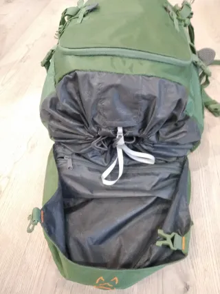 Zaino da trekking Altus Pirenei 40L