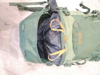 Zaino da trekking Altus Pirenei 40L