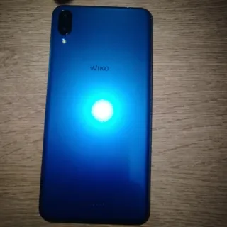 Teléfono Wiko Y80 Negro/Azul