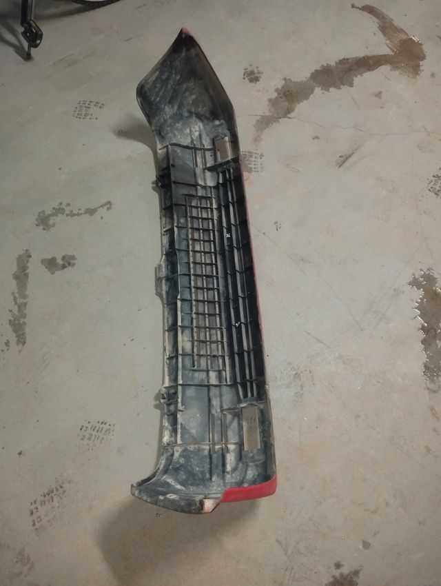 Parachoques Seat Ibiza 021A 1987