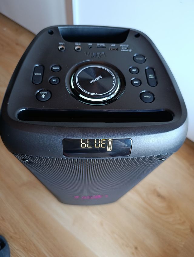 Altavoz Vieta Pro Party 11 y Auriculares Silence 3