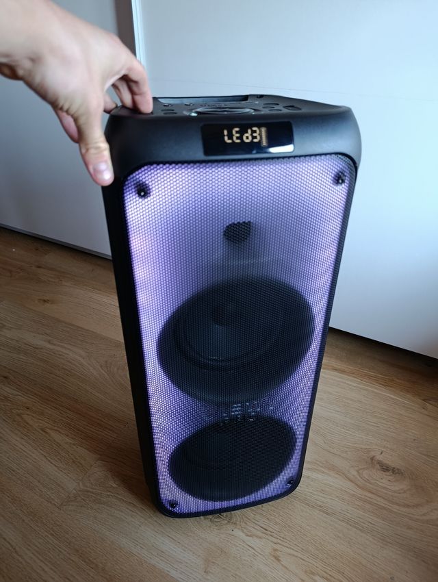 Altavoz Vieta Pro Party 11 y Auriculares Silence 3