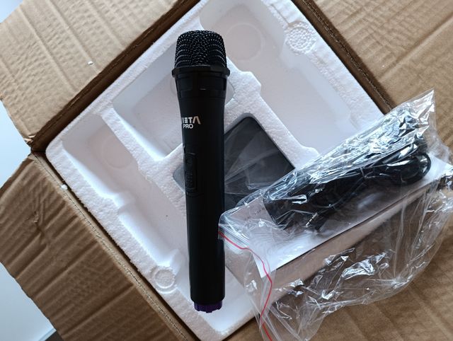 Altavoz Vieta Pro Party 11 y Auriculares Silence 3
